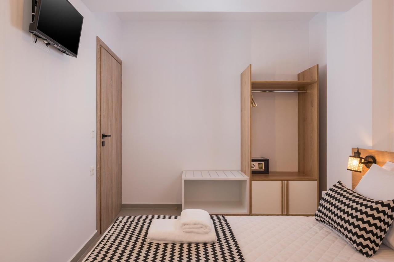 Indigo Blue Seaside Deluxe Apartments Kissamos Exterior photo