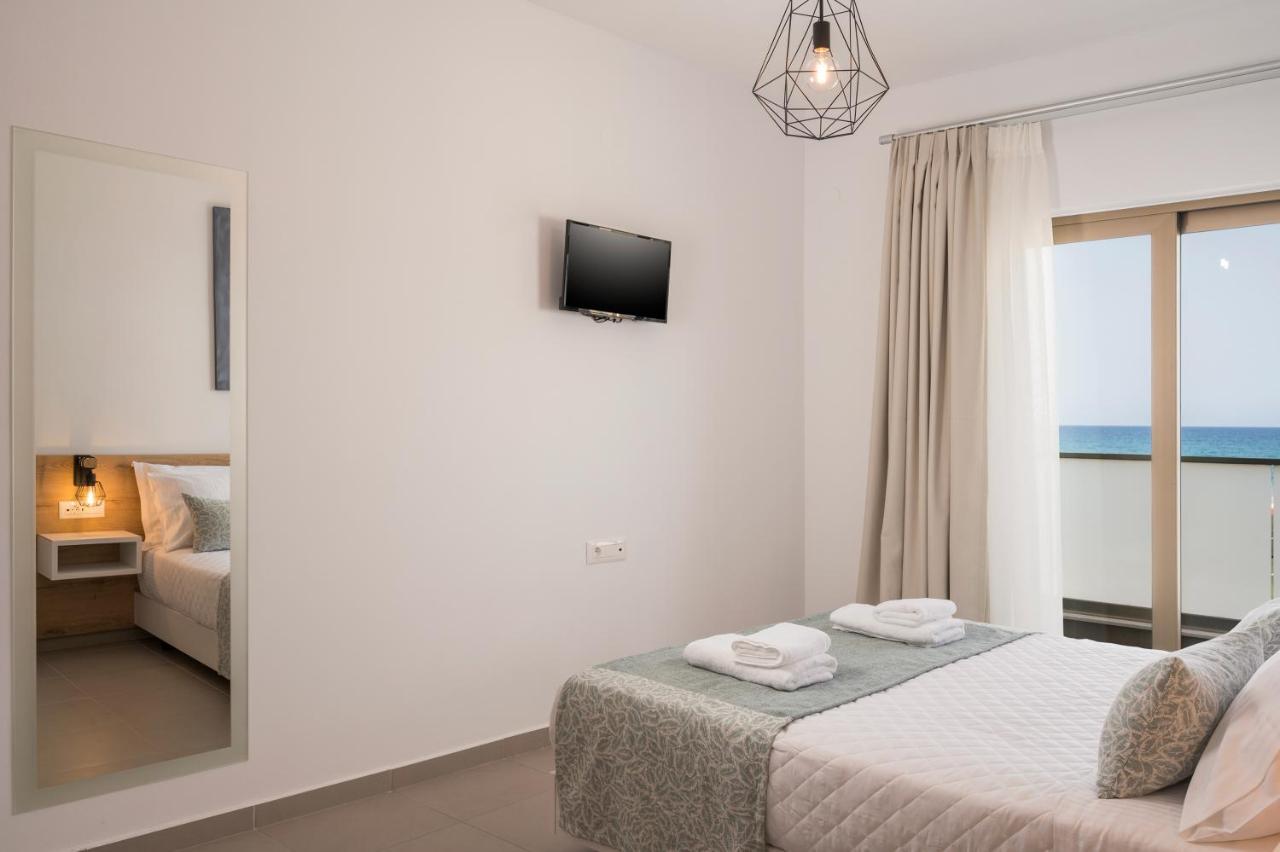 Indigo Blue Seaside Deluxe Apartments Kissamos Exterior photo
